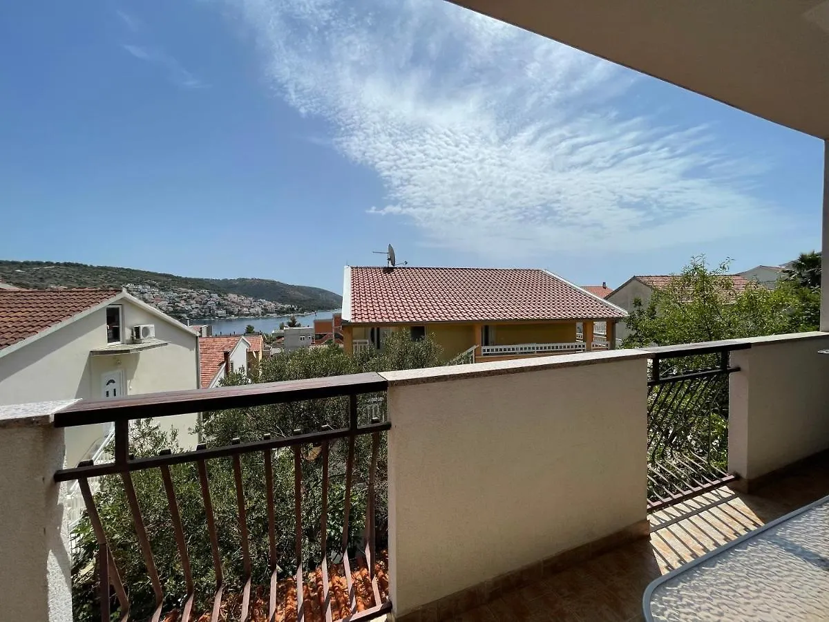 Apartment Jakasa Trogir Chorwacja